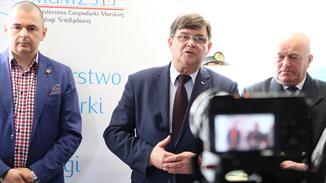 transportowych i budowy kaskady dolnej Wisły. Warszawa Wybrzeże Kościuszkowskie. Konferencja prasowa podsumowująca rejs.