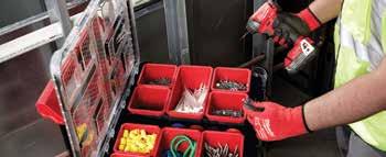 dwóch różnych rozmiarach 49,00 zł BE 83,27 zł ADAPTER PACKOUT DO WALIZEK HEAVY DUTY Nr artykułu 493246408