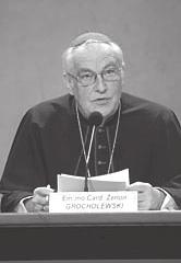 apríla prihovoril vatikánsky štátny sekretár Tarcisio Bertone ľuďom z oblastí Čile, ktoré boli zemetrasením 27. februára tohto roku najviac postihnuté.