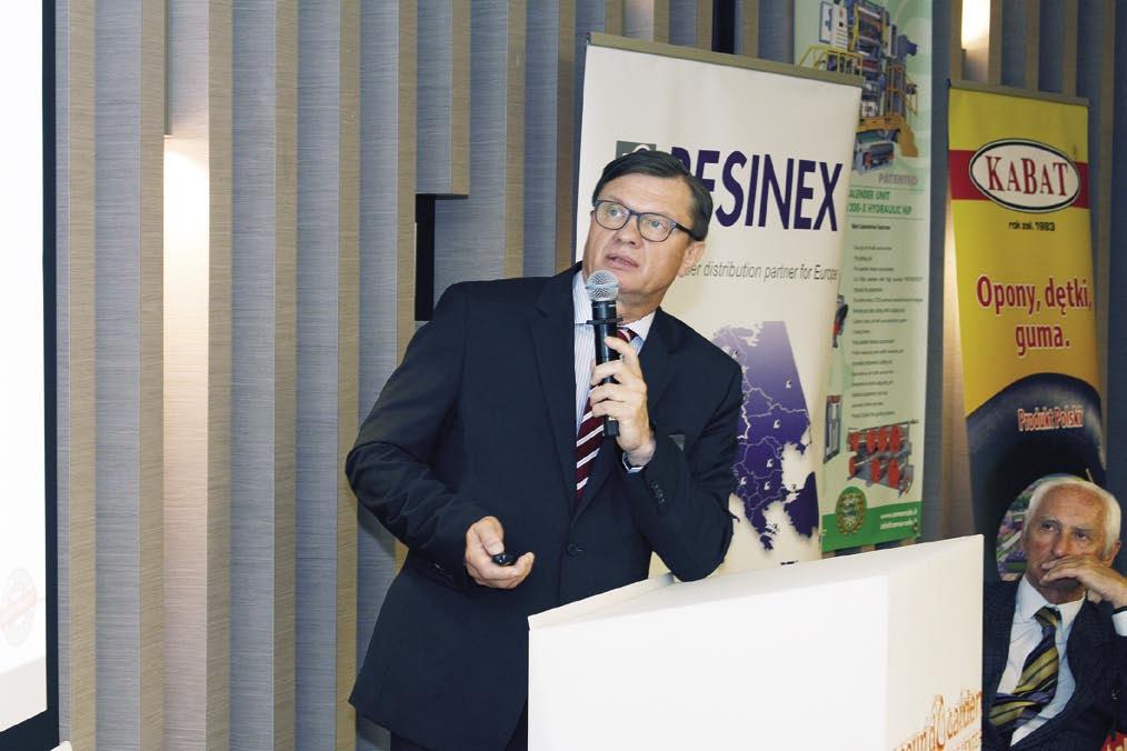 Od lewej: Eligiusz Sidor z (IPM, COMERIO ERCOLE) i dr Andrzej Smorawiński (Rubber Review). polimerów, posiadającym doświadczenie w produkcji termoplastycznego kauczuku na bazie SIS i SBS.