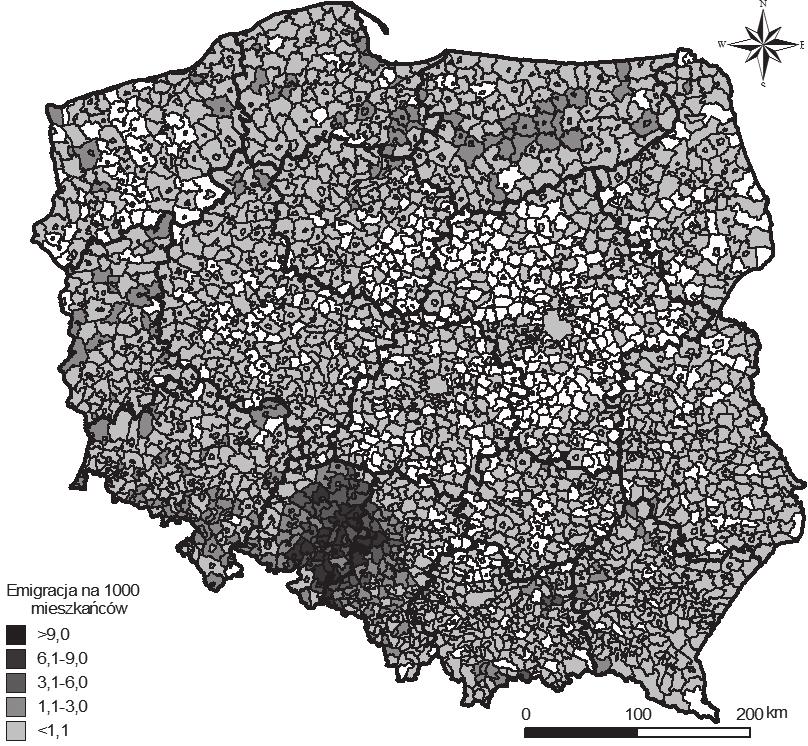 Rola poakcesyjnych migracji zagranicznych 53 poziomie rozwoju gospodarczego (gminy dolnośląskie), położonych peryferyjnie w stosunku do głównych miast kraju (np.