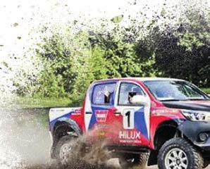 SPECYFIKACJA AUTODROM 4X4 2016 SPECYFIKACJA DAKAR2014 Rajdową Toyotę Hilux