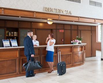 Widok hotelu z lotu ptaka Inne informacje Rachunki za bar i ewentualne inne świadczenia dodatkowe zamawiane na miejscu (np.: zabiegi SPA, dostęp do parku linowego, itp.