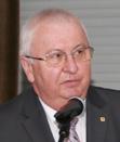 Liczy na to, że wnioski wypływające z obrad XVII Zjazdu będą również związane z działalnością edukacyjną PP, co pozwoli jeszcze bardziej zacieśnić współpracę. Życzył delegatom owocnych obrad.