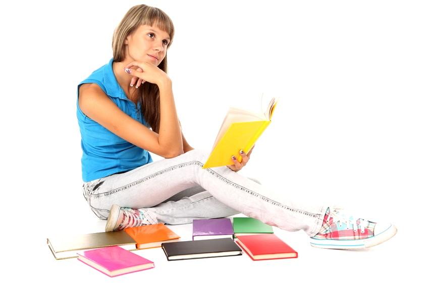 Wpływ nowelizacji ustawy o organizowaniu i prowadzeniu działalności kulturalnej na organizację bibliotek W roku 2015 do Wojewódzkiej Biblioteki Publicznej w Krakowie wpłynęło 10-10 wniosków z prośbą