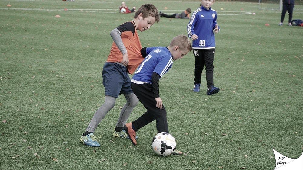 IX NOWE SPRAWOZDANIA Z TURNIEJÓW PO ZATWIERDZENIU TERMINARZY ZACHODNIOPOMORSKI ZWIĄZEK PIŁKI NOŻNEJ OPUBLIKUJE NOWĄ UPROSZCZONĄ WERSJĘ SPRAWOZDAŃ Z TURNIEJÓW, KTÓRĄ CELEM ZATWIERDZENIA UCZESTNICTWA