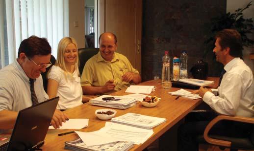 8 ZUBNÝ LEKÁR č. 7-8 / júl - august 2006 / ročník XIII ZAHRANIČIE Delegát ERO-FDI Dr.