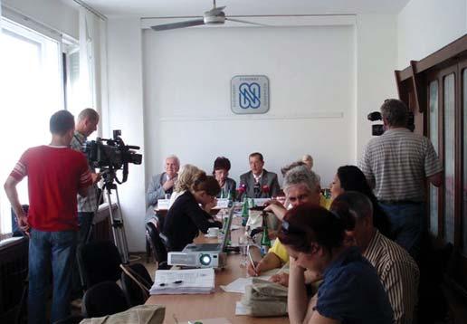 Na konferencii vystúpili prezident SKZL MUDr. Ján Gašič, viceprezidentka SKZL MUDr. Simona Dianišková, prednostka 1. Stomatologickej kliniky LF UPJŠ v Košiciach prof. MUDr. Neda Markovská, CSc.