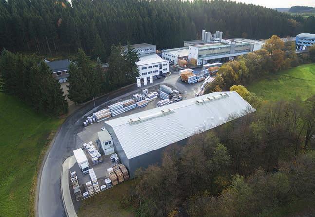 de Kraj związkowy: Nordrhein-Westfalen Powiat: Oberbergischer Kreis ZRZĄD I DMINISTRCJ. KSIĘGOWOŚĆ. DNI I ROZWÓJ. PRODUKCJ NRZĘDZI I MSZYN.