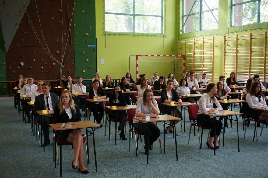 ŚWIETNY WYNIK GLIWICKICH MATURZYSTÓW Centralna Komisja Egzaminacyjna ogłosiła wyniki majowych matur.