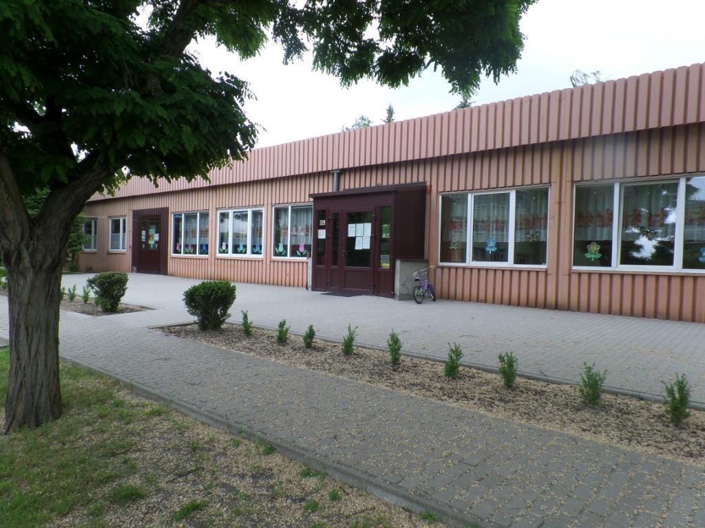 7. Projekty zewnętrzne realizowane w przedszkolu: 3 8.