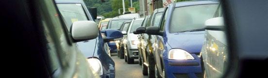 Ceramizer nie pomoże w przypadku: nego zużycia. dodatkowo aplikujemy Ceramizer Pro. mienia), ścień tłokowy, wyłamany ząb trybu, wydmuchana uszczelka pod głowicą, pokrzywione zawory itp.