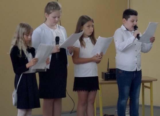 Przedstawiła informacje na temat organizacji pracy szkoły i życzyła uczniom wielu sukcesów w nowym roku szkolnym, nauczycielom i pracownikom szkoły wytrwałości, a rodzicom satysfakcji z