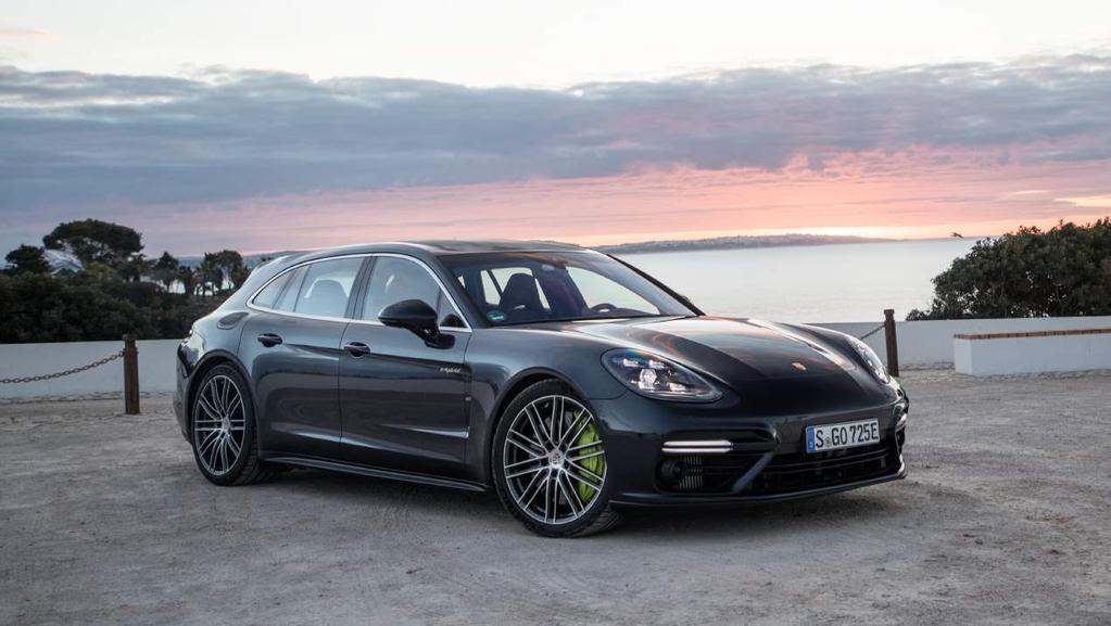 SAMOCHODY LUKSUSOWE PHEV KATALOG POJAZDÓW ELEKTRYCZNYCH 2018 PORSCHE