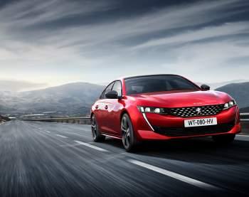Zapowiedzi Jesienią 2019 r. w sprzedaży pojawi się nowy Peugeot 508 w odmianie plug-in hybrid. Moc pojazdu przekroczy 300 KM, a zasięg w trybie zeroemisyjnym sięgnie 60 km (wg cyklu NEDC).
