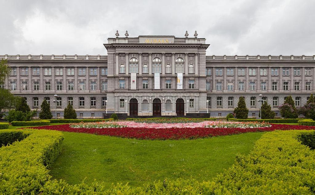 MUZEUM