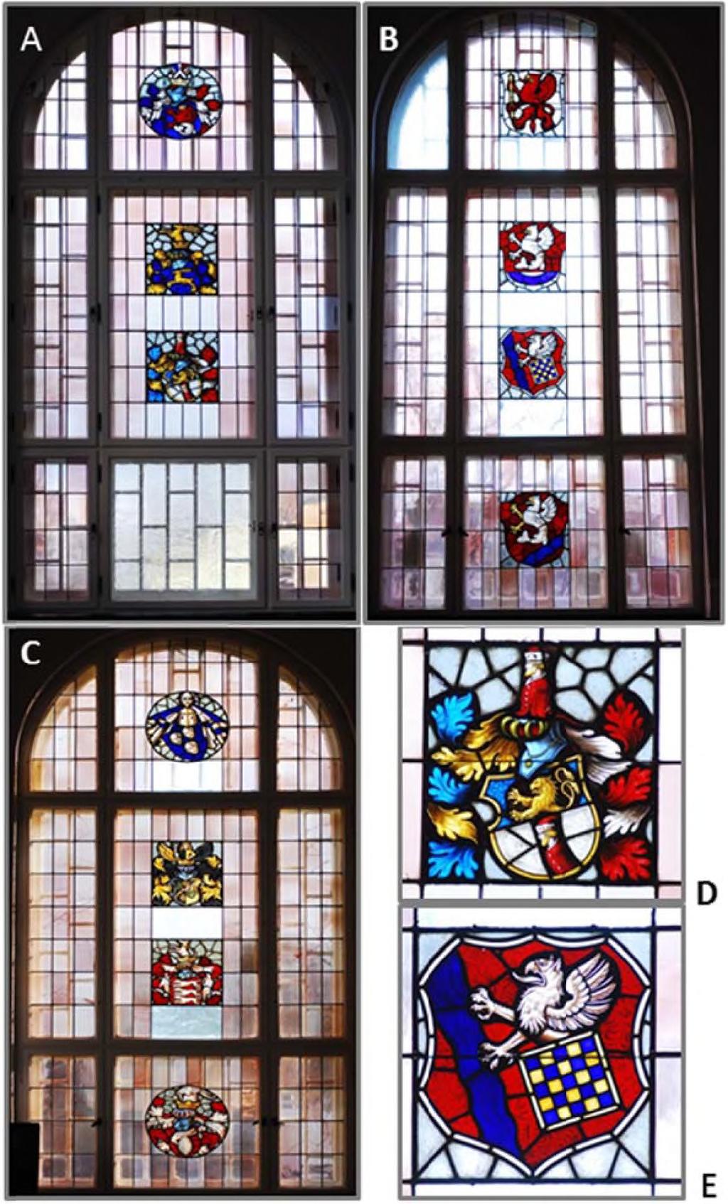 TABLICA II Tabl. II. Sławno, ratusz, sala posiedzeń - witraże (1905 rok).