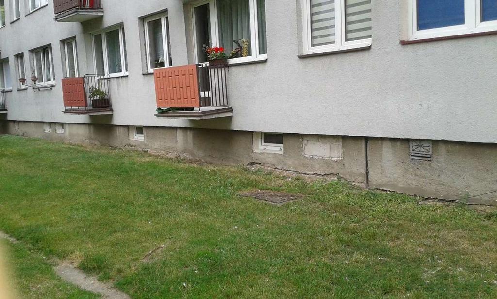 PIASTOWSKA 9 Wymiana okienek w suszarni i pralni oraz w piwnicach -