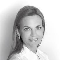 MAGDALENA DUTKA prezes Zarządu ABRYS Sp. z o.o. DOROTA JAKUTA prezes Izby Gospodarczej Wodociągi Polskie Woda to jeden z najcenniejszych zasobów naturalnych na ziemi. Woda to źródło życia.