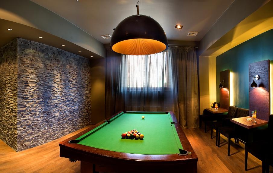 Rozrywka Hotel ARTUS*** SPA sprzyja integracji i spotkaniom towarzyskim: * 4 torowa kręgielnia - urządzona w nowoczesnym stylu