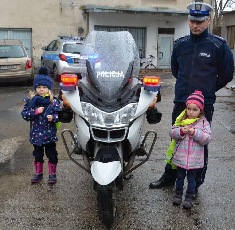 Kampania związana jest z obchodami "Światowego Dnia Autyzmu".