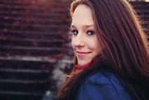 Poprzez czynny udział w życiu samorządu, pracę w zespole student nabiera pewności siebie, odpowiedzialności, rzetelności i organizacji.