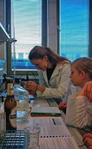 Wydział Technologii Żywności oferuje również bogatą ofertę studiów podyplomowych: analiza instrumentalna w ocenie jakości żywności, bezpieczeństwo w łańcuchu żywnościowym, jakość żywności i systemy