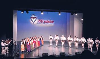 od nazwy kroków tanecznych, np. ozwodne, krzesane, lub od funkcji melodii w obrzędach, np. pytackie, do ocepin. Taniec góralski odznacza się podobnymi cechami jak muzyka, jest dynamiczny i żywiołowy.
