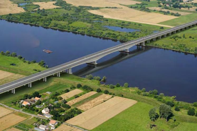 Most autostradowy MA 91 przez Wisłę w ciągu projektowanej autostrady A1 w km 95+475.