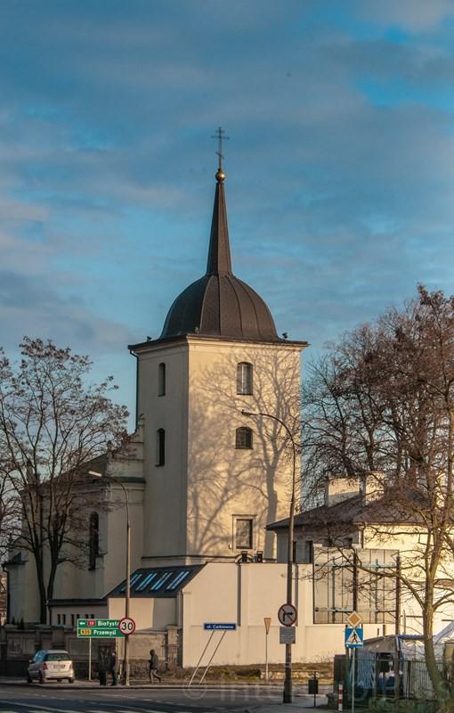Z powodu braku źródeł nie możemy dokładnie ustalić daty powstania stałej parafii prawosławnej w Lublinie i budowy cerkwi. Pierwsza wzmianka o jej istnieniu datowana jest na 1390 rok.