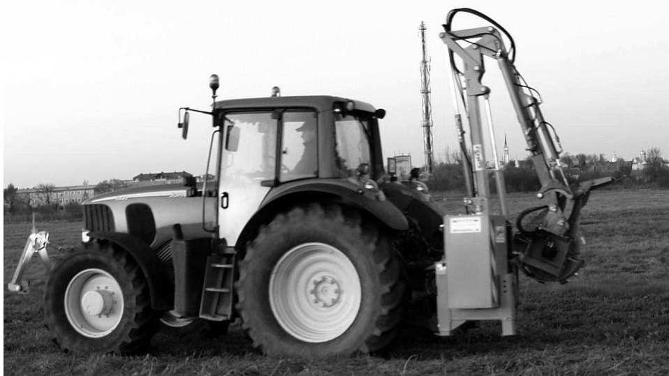 Rys. 4. Oznaczenie przewodów hydraulicznych odmularki do rowów Przy podłączaniu i sprawdzaniu odmularki do rowów należy przestrzegać wszelkich warunków bezpieczeństwa wymienionych w instrukcji. 5.2.