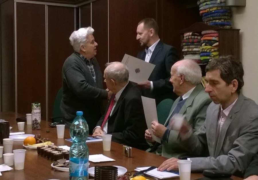 Dyplomami honorowymi nagrodzono: Bogumiła Filipka, Andrzeja Denisa, Stefana