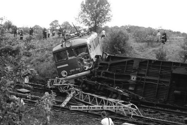 Katastrofa kolejowa na przejeździe w Mostach - 28 kwietnia 2011 [12] Rys. 14.