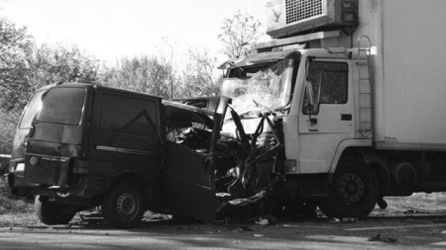 W wypadku z udziałem busa w Chrzczonowicach w 2011 roku zginęło 8 osób a 10 zostało rannych,