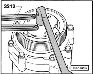 10 klin 11 sprężarka 1 Sprężarka SD7-V16 1 Stosowana sukcesywnie od 01.9. 1 Sprężarka SD7-H1 1 Do 01.
