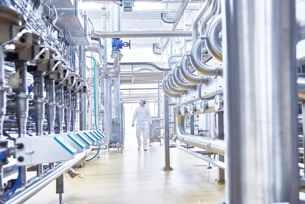 Rozwiązania zastosowane dla zakładu hydroizolatów powstały dzięki ekspertyzie jak również ponad 30 letniemu doświadczeniu z zakresu automatyki personelu Au2mate.