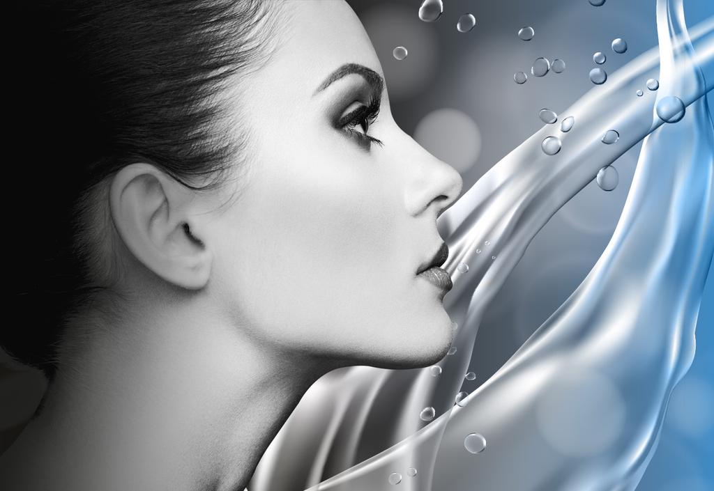 HYALURONIC Linia HYALURONIC to zaawansowane kosmeceutyki oparte na roztworze niskocząsteczkowego kwasu hialuronowego.