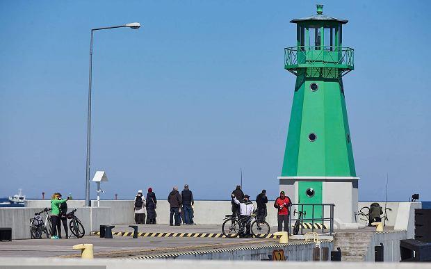 3. Dostępność do brzegów wód. Kluczowym aspektem dla życia miasta nad wodą jest dostępność jego nabrzeży. Nie wszystkie nabrzeża mogą być w równym stopniu udostępnione i urządzone.