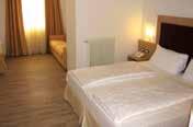 679 1003-1404 490 525 595 1404-2804 546 581 651 Folgaria Fiorentini lavarone Hotel Eghel ***S (Costa di Folgaria) Położenie: w centrum miejscowości Pokoje: 1, 2, 3, 4 - osobowe Infrastruktura: