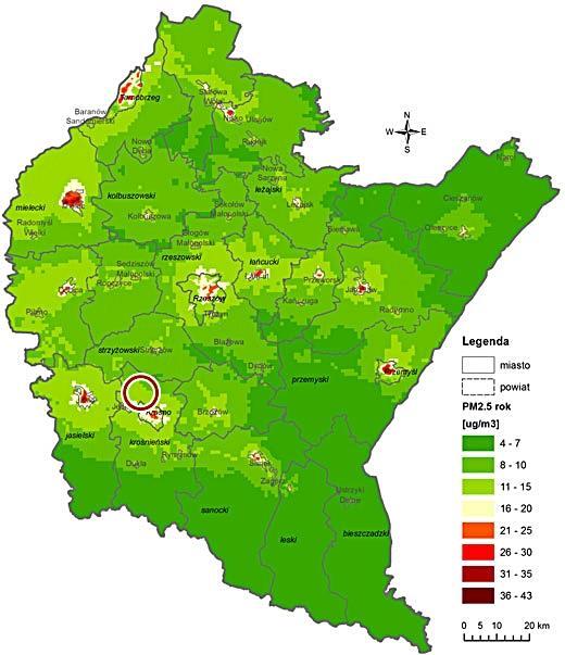 Mapa 4 Rozkład stężeń pyłu zawieszonego PM2,5 stężenia roczne na terenie województwa podkarpackiego w 2015 roku Źródło: Roczna ocena jakości powietrza w województwie podkarpackim.