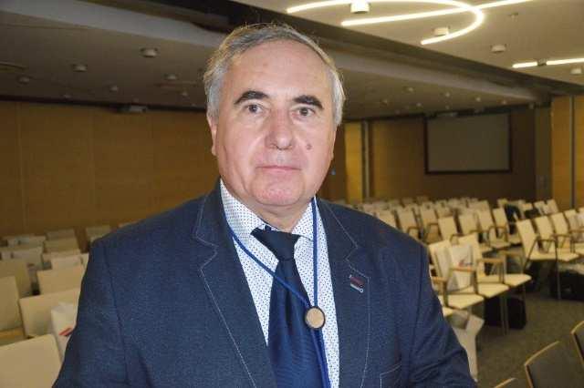 Po pierwsze był to początek mojej pracy samorządowej, a po drugie był to jeden