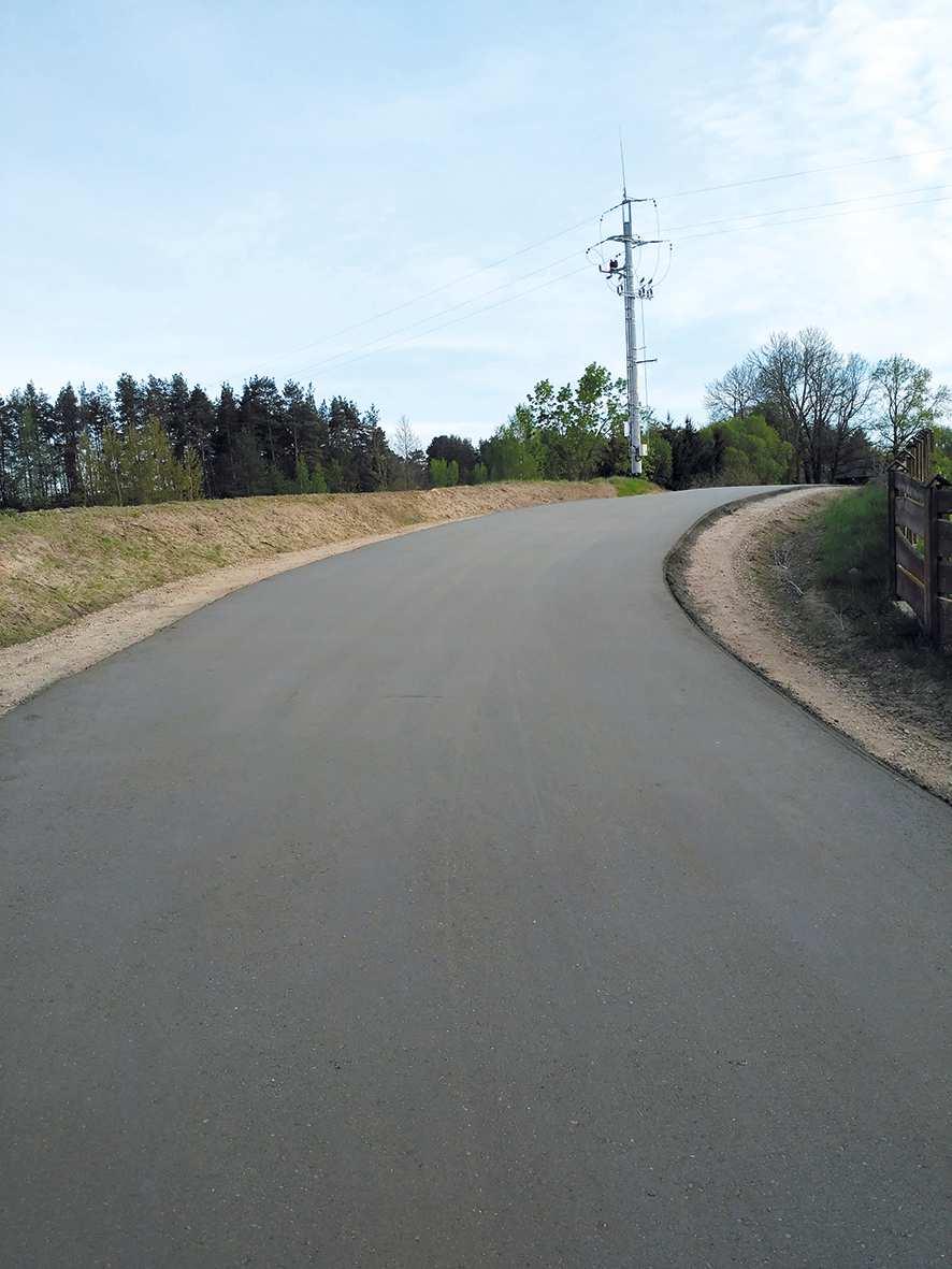miejscowości Bobrowisko, a w lipcu 1500 metrów drogi w