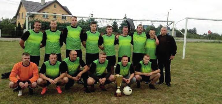 Łady-Borowe oraz OSP Tabędz. Zostały one podzielone na dwie grupy (grupa A 4 drużyny i grupa B 5 drużyn). W ramach grup mecze odbyły się wg zasady każdy z każdym po 15 minut (bez zmian stron).
