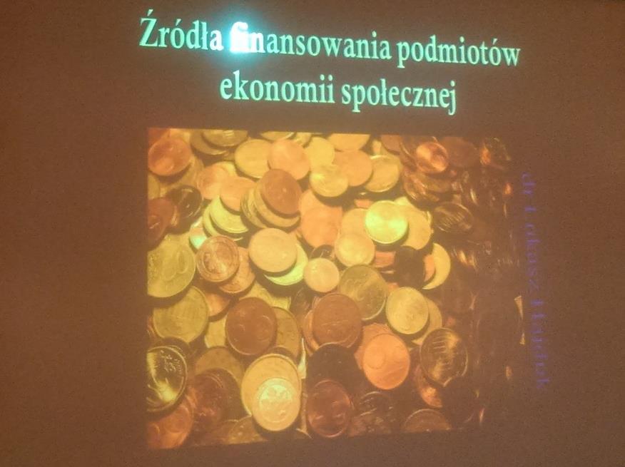 - działalność gospodarcza podstawa ekonomii społecznej; - darczyńcy indywidualni jak skutecznie prosić? - sponsoring czy sponsorzy interesują się ekonomią społeczną?