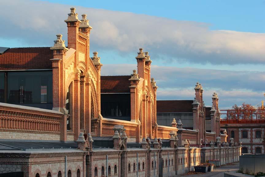 Branża mięsna Branża mięsna Branża mięsna Think M&A Przegląd najważniejszych wydarzeń z rynku fuzji i przejęć Matadero Madrid budynek dawnej