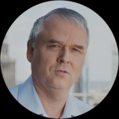 Artur Wiza Odpowiada za Działy: PR i Relacji Inwestorskich oraz Marketingu, a także współpracę Asseco Poland ze start-up ami.