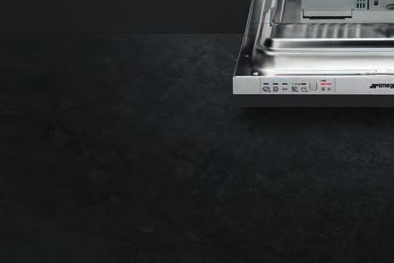 (srebrny) Sterowanie za pomocą przycisków PROGRAMY / TEMPERATURY 5 programów standardowych: namaczanie, eco, auto 45 65 C, super, codzienny ½ załadunku 5 programów szybkich: szybki 27 min, szybki