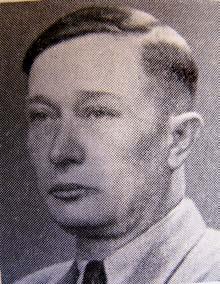 Po gymnaziálnych štúdiách v Rožňave pokračoval v štúdiu na Vysokej škole zemědelskej, Lesníckom odbore v Brne, ktorý absolvoval v roku 1931. Svoju lesnícku prax začínal na veľkostatku Zámek Žďár.