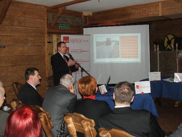W latach 2006-2010 pozyskano dla gminy szacunkowo 7 660 000 zł środków zewnętrznych, w tym ze źródeł zagranicznych 3 913 439 zł. Z udziałem dofinansowania w gminie zrealizowano szereg inwestycji, m.