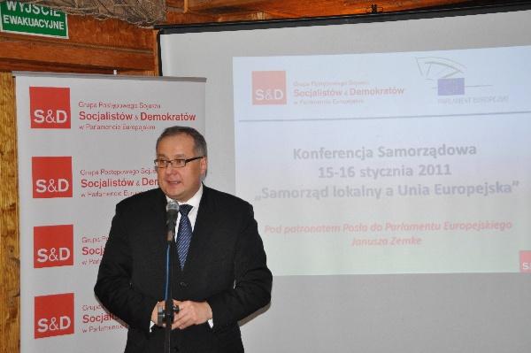Interesujące było wystąpienie gościa z Warszawy, posła Marka Wikińskiego, wiceprzewodniczącego Klubu Poselskiego SLD i zapamiętanego szefa sztabu wyborczego Grzegorza Napieralskiego w ubiegłorocznych